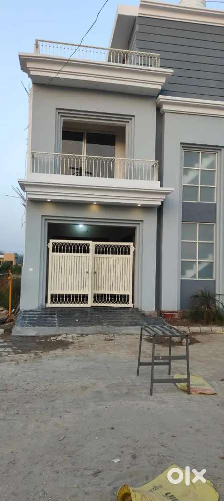 Independent 2bhk floors of a newly built villa in a gated society