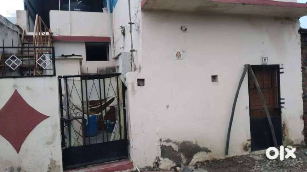 स्वतंत्र घर विकणे आहे