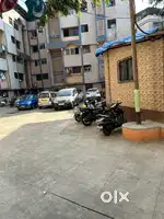 2 times water, front window, 1 car 1 bike park, Ground floor