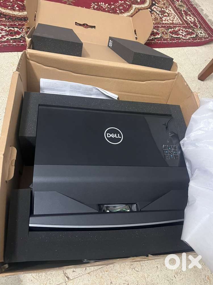 Dell S718QL 4K UHD Laser Projector