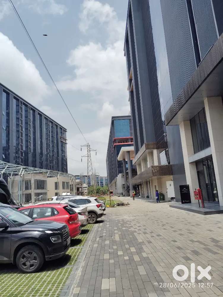 Premium Office Space for Rent at Metro Level - Direct Owner