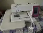 Computer embroidery machine