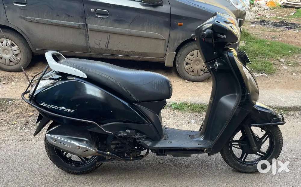 Well maintained TVS Jupiter for sell