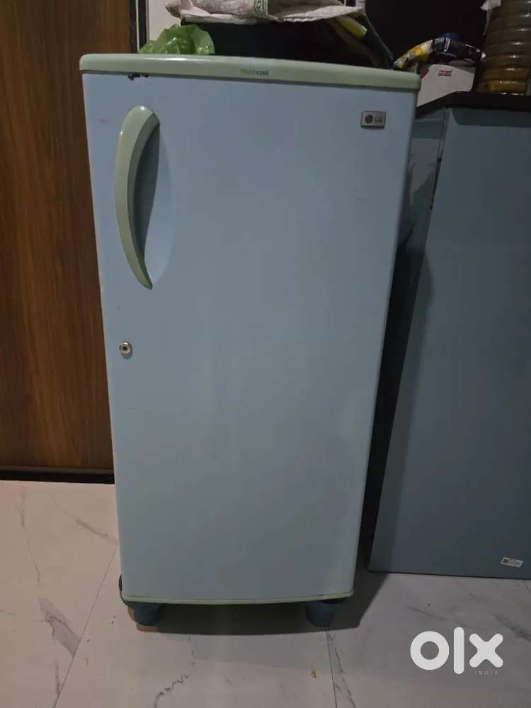 LG fridge 180l