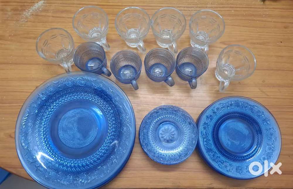 Glass plates and cups