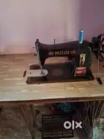 Sewing machine with new moto/and chapathi ,poori ,roti maker