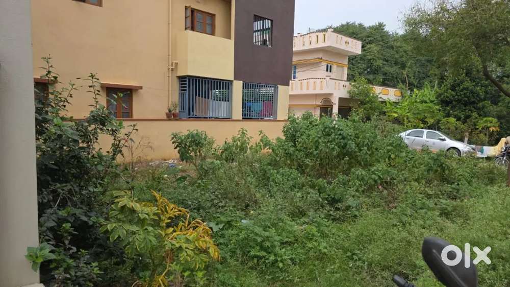 Plot For sale near to prestige apartments