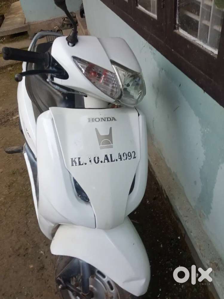 Activa (2012) model