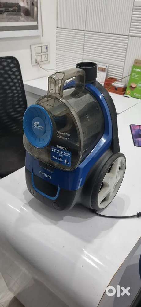 Philips vacuum cleaner 1900w
