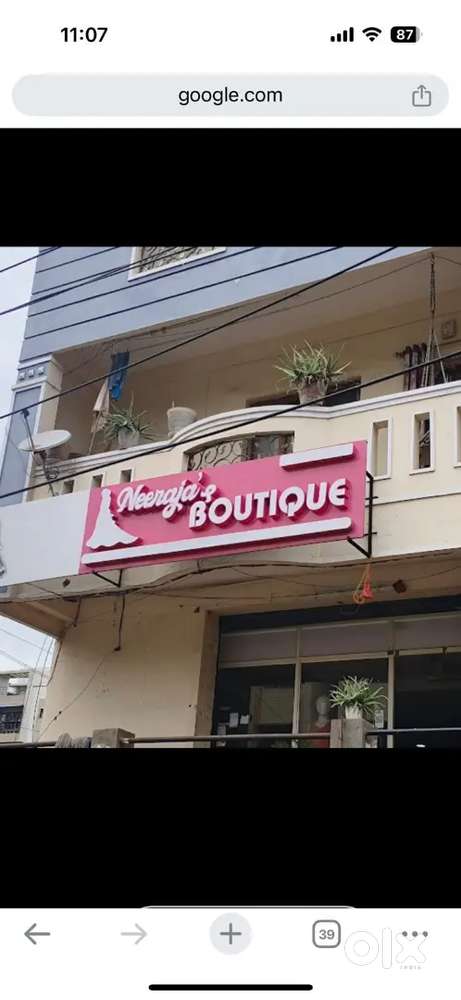 Lady's cloths shop..only ladys