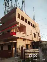 NE Corner plot, East Road facing commercial building for sale
