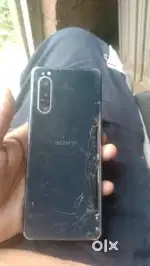 Sony xperia hai 5g phone hai iski new ki kimat 1.10000