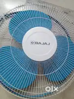 Bajaj table fan