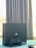 Ps4 pro (1Tb)