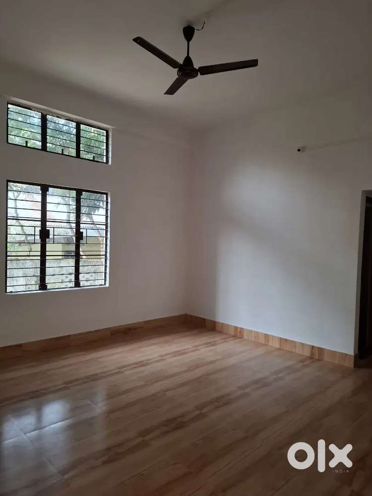 Newly built ground floor for rent