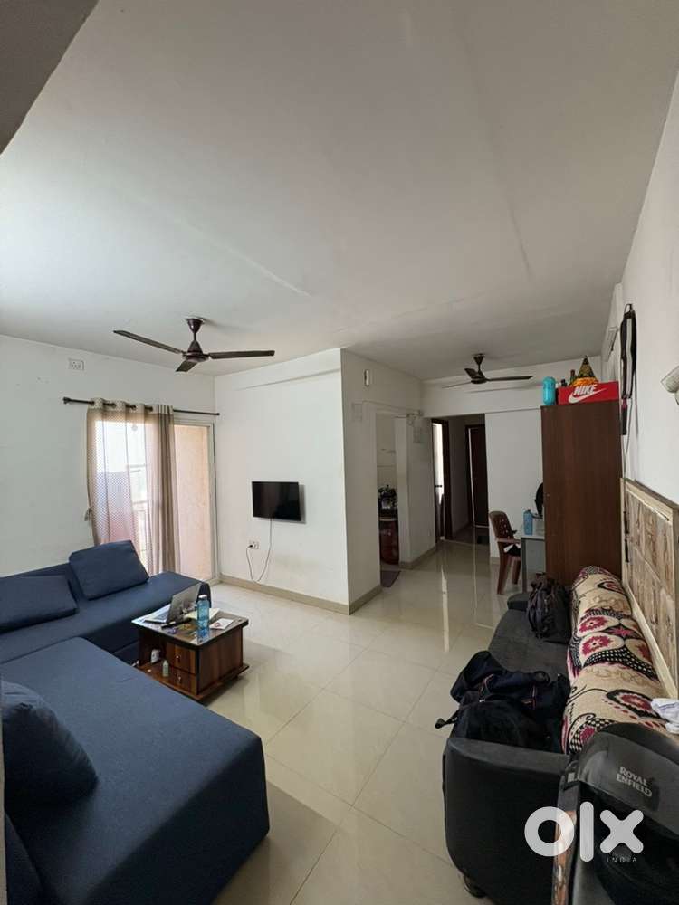 Looking for a male roommate to share master bedroom