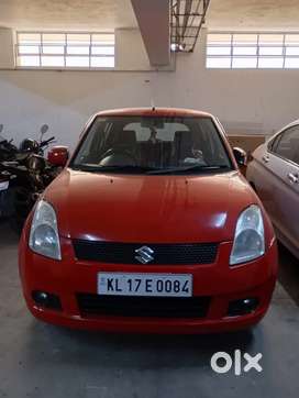 Maruti Suzuki Swift 2006 Petrol 69000 Km Driven