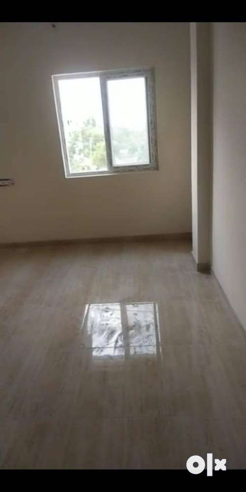 Newly built 3 BHK flat in peaceful colony