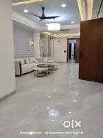 80 ft road facing flat
