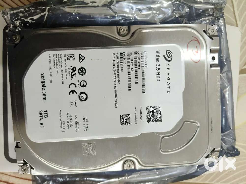 1Tb surveillance Sandisk hard disk