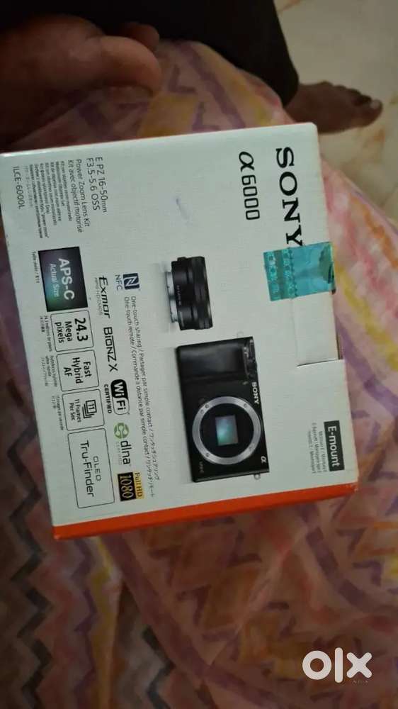 Sony A6000