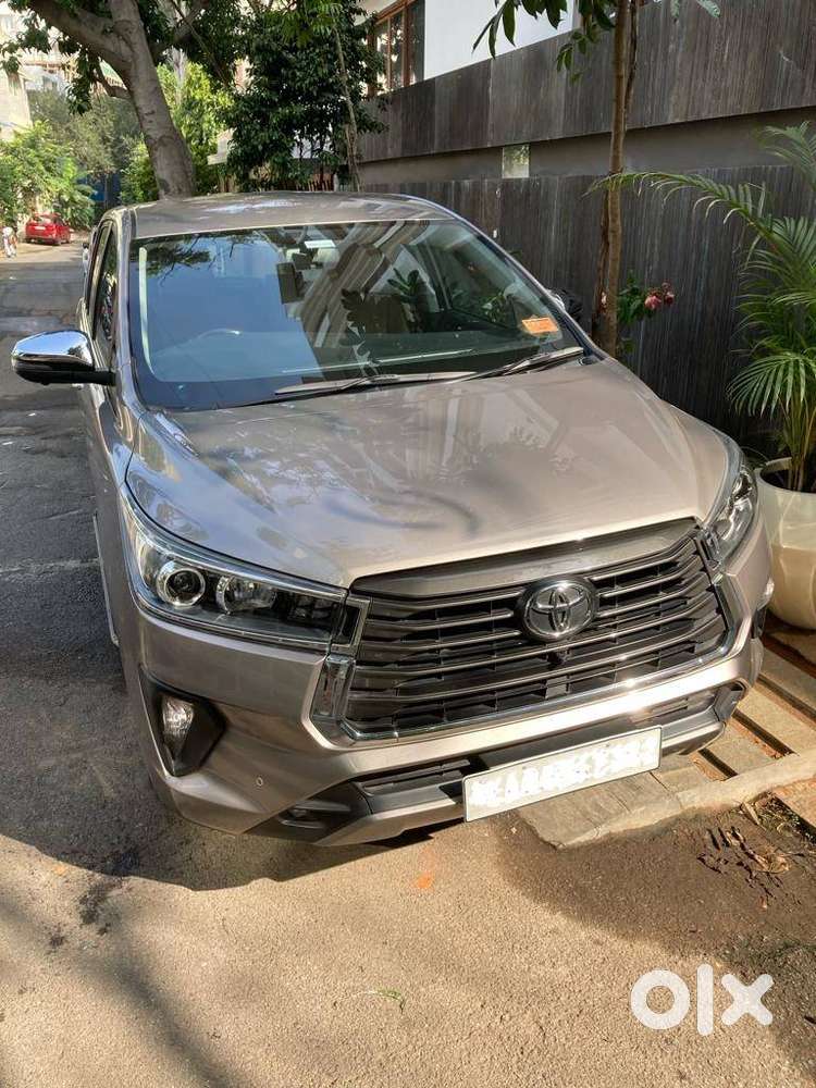 Toyota Innova Crysta 2022 Diesel 37000 Km Driven