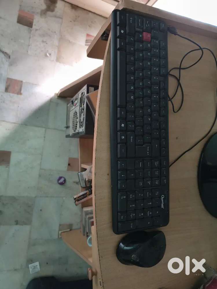 Keyboard and wireless mouse