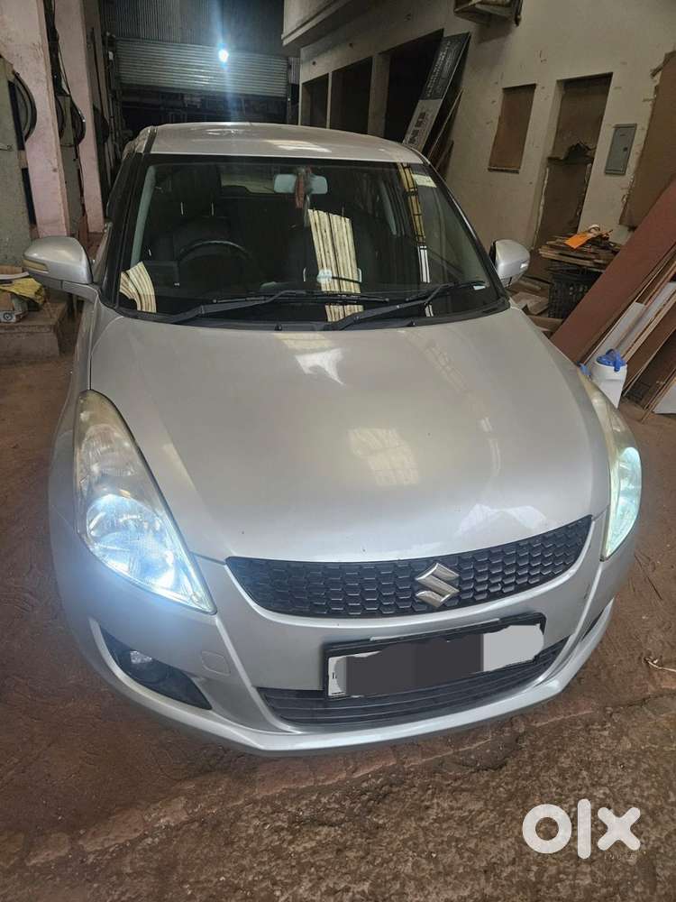 Maruti Suzuki Swift 2013 Diesel 2014 registered,touch screen,camera