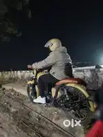 Classic 350 with modified seat