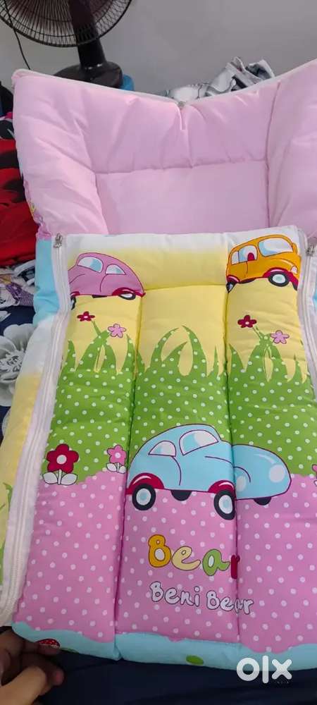 Babyhug sleeping bed