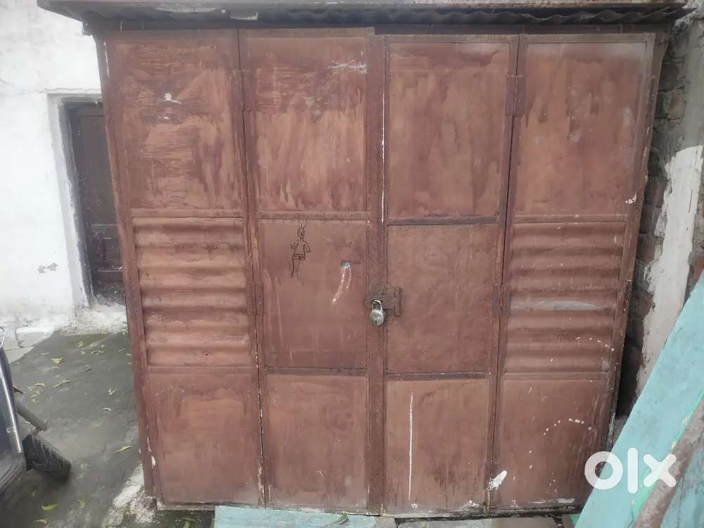 गुमटी बेचना है