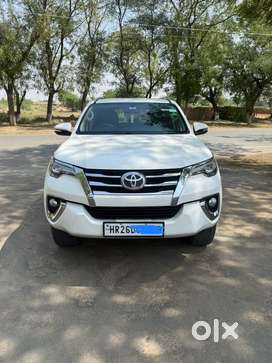 Toyota Fortuner 4X2 AT 2.8 Diesel, 2017, Diesel