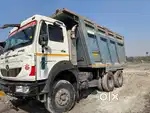 Full time 10 wheeler tipper driver