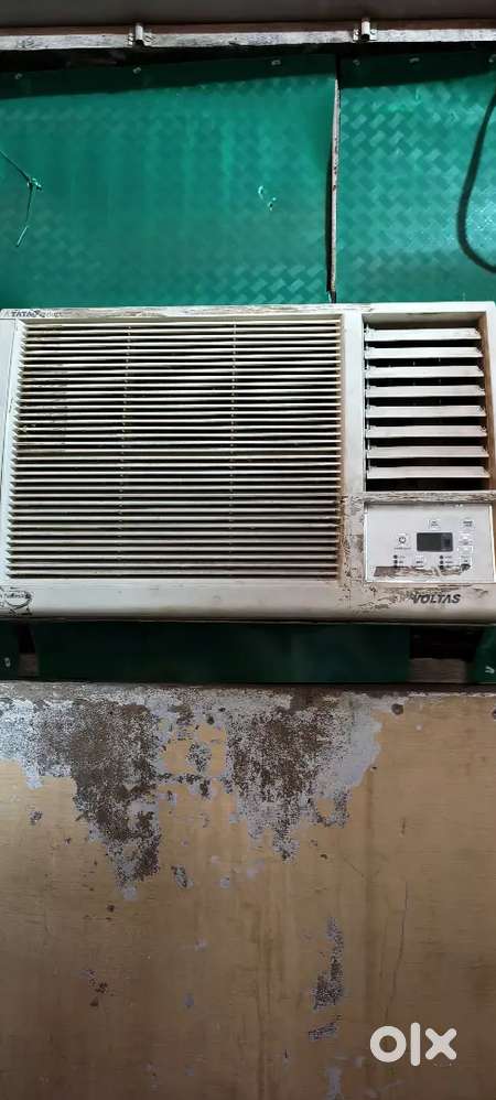 Voltas 1 ton 3 star ac