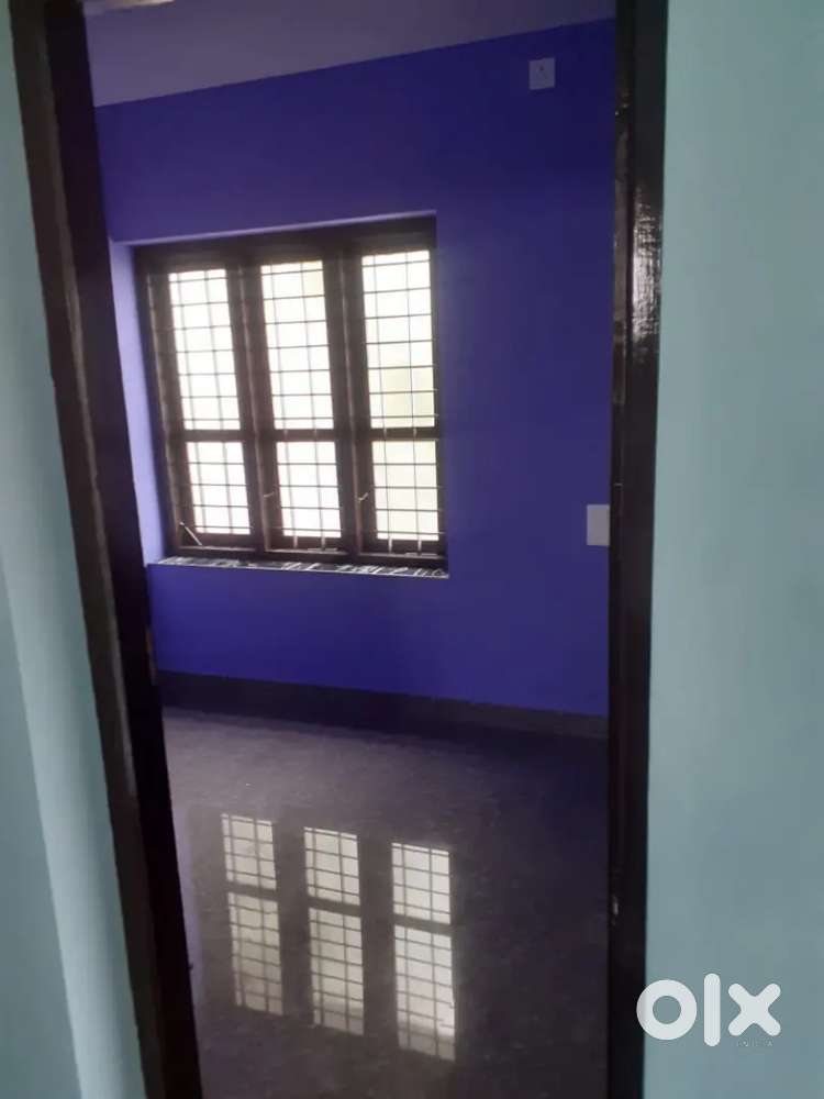 Rent house@ sreevaraham