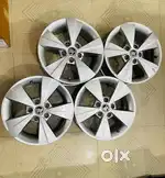 16 inch skoda octavia laura superb oe wheels in good condition