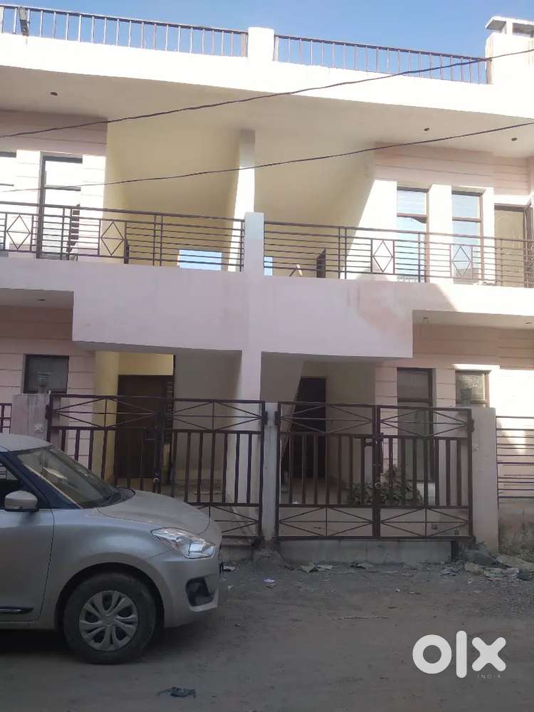 Mubarakpur Derabaci 100 gaj 90% Lone