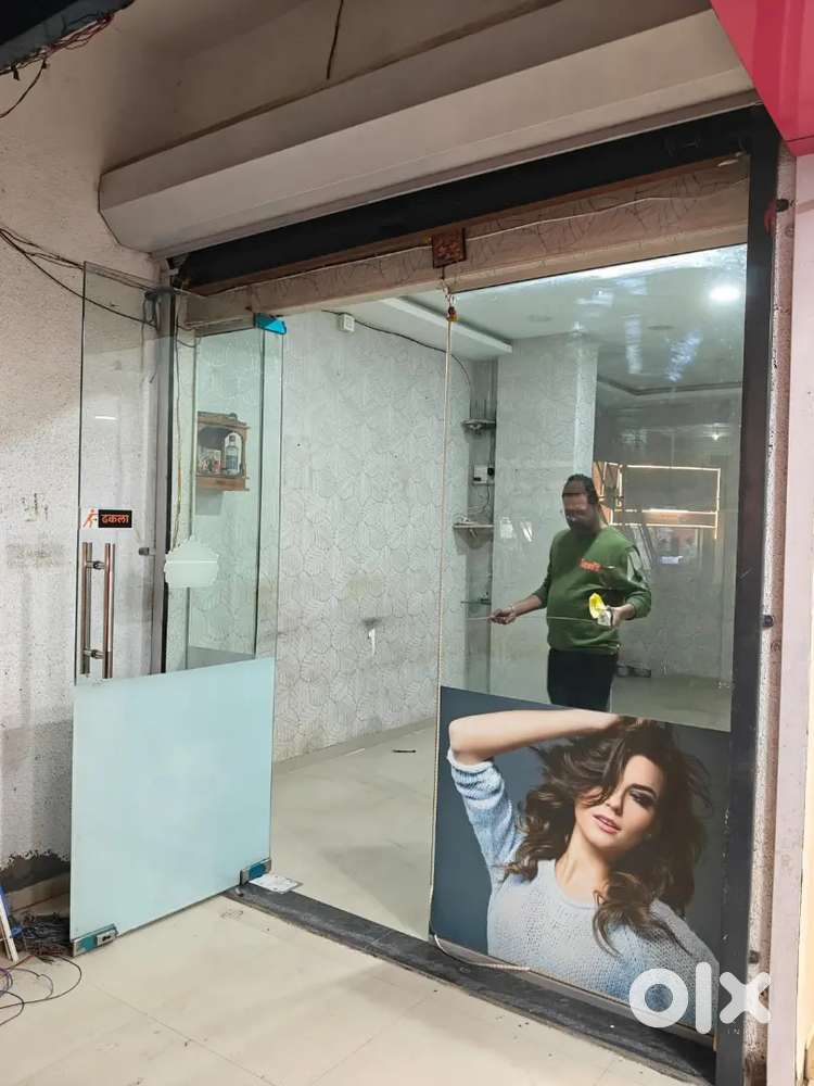 Toughened glass door 3x7 for sale