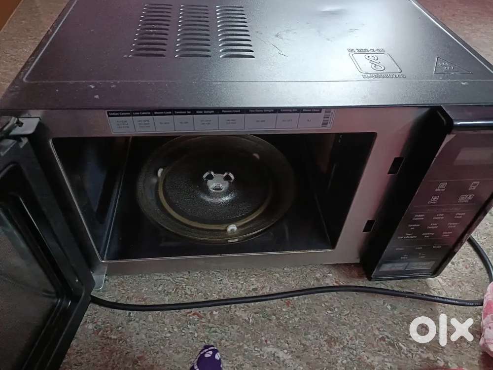Microwave oven