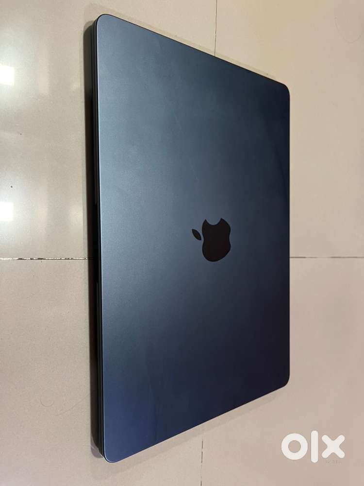Macbook Air M2 sell Fresh condtion