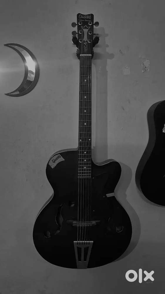 Givson Crown Special Semi-Acoustic Guitar