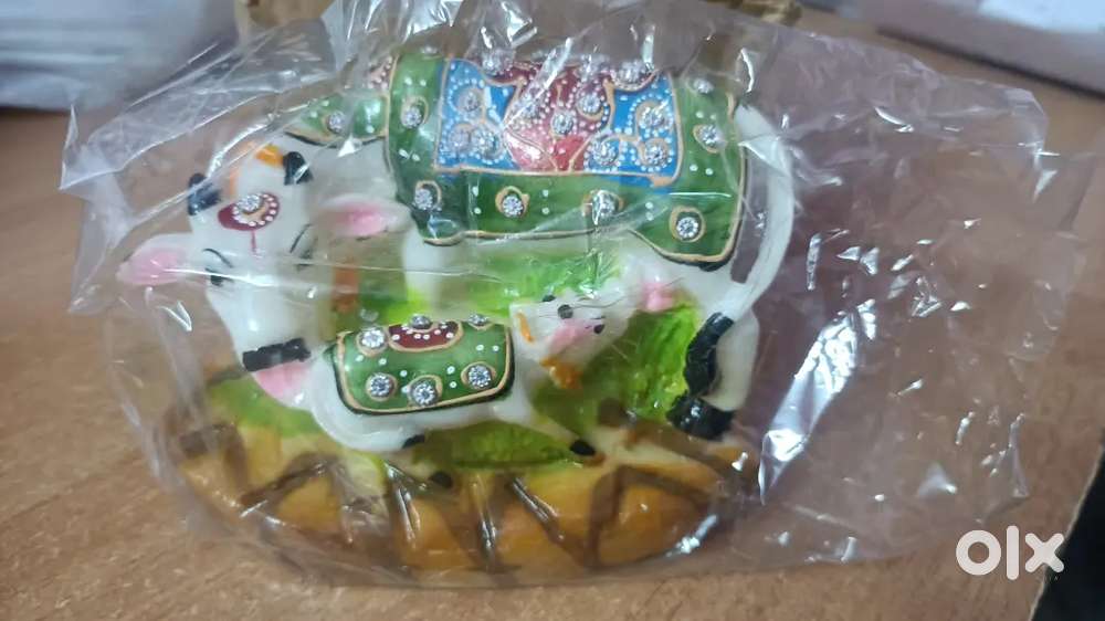 COW MARBLE MURTI