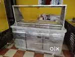 Pizza counter