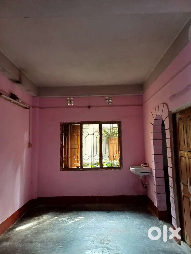 1 Room set available for rent for family and bachelor.