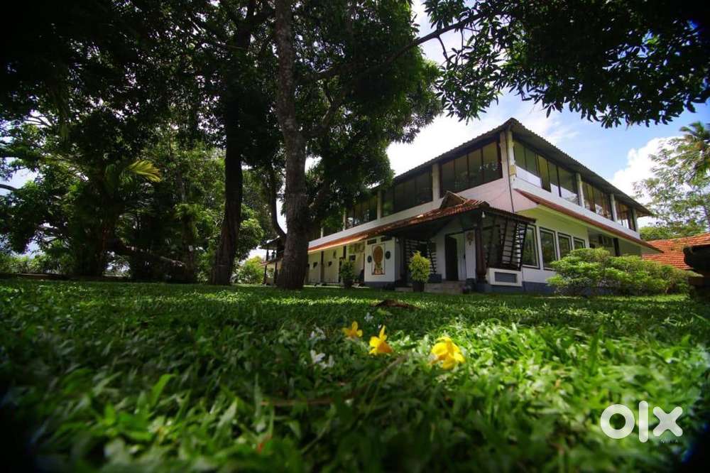 Industrial Land with Bulding Kanjikode  Palghat for sale