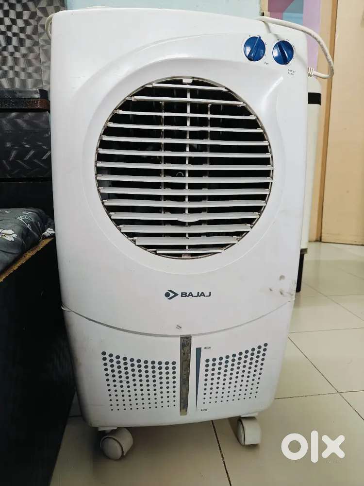 Bajaj cooler