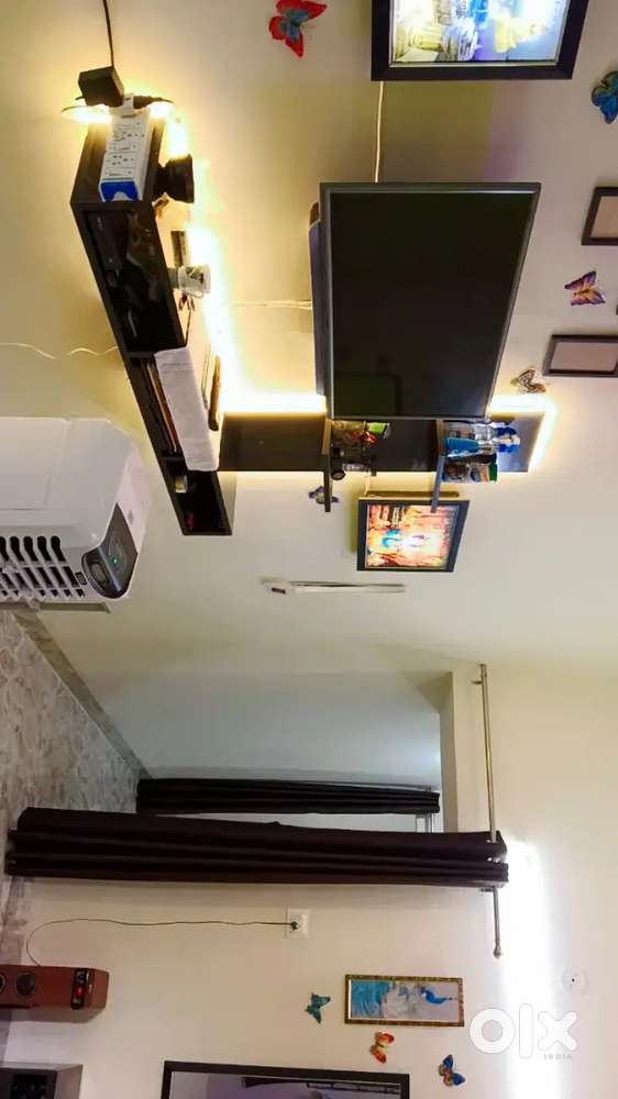 Want female for flat nd provide job daily payment