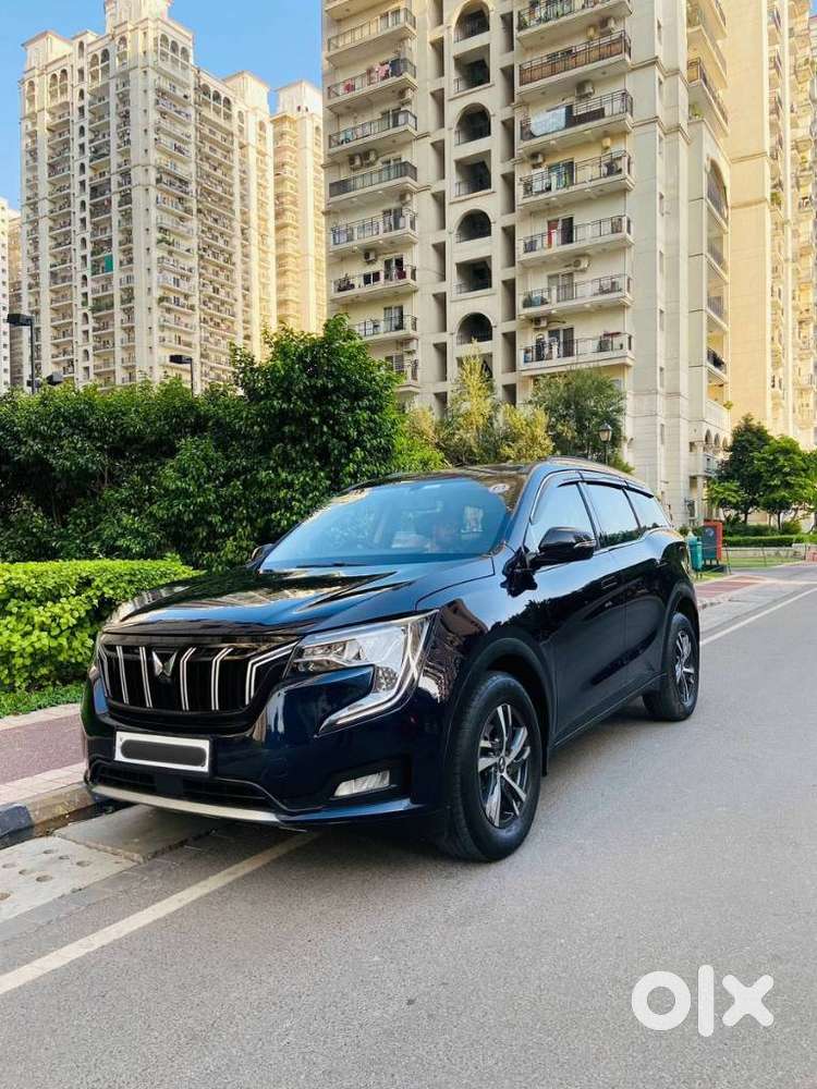 Mahindra XUV700 2.0 AX 5 Petrol AT Str, 2022, Petrol