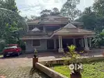 കുറവിലങ്ങാട് - കുറുപ്പന്തറ റോഡിൽ , ബ്രാൻഡഡ് ഹൗസ് വിൽപ്പനയ്ക്ക്
