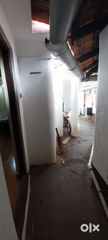 Fully furnished Studio Room with Bike Parking